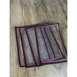 Подставки под столовый сервиз с красно-черной стразовой лентой 20х30 см