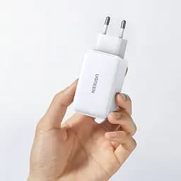 Зарядний пристрій адаптер живлення Ugreen CD244 65 W (3 порти 2C + 1 A) (15334) біле - мініатюра 2