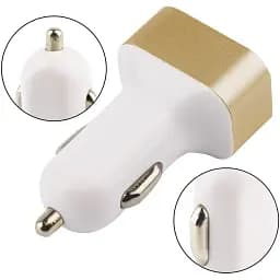 Автомобільний зарядний пристрій на 3 Юсб і 3000 мА