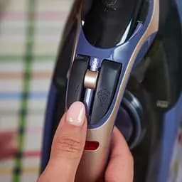 Праска Russell Hobbs Diamond Elite Iron чорно-синий 3100 Вт (28630-56) - мініатюра 4