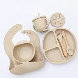 Детская силиконовая посуда (набор 7 предметов)на присосках,для первого прикорма. Цвет Бежевый