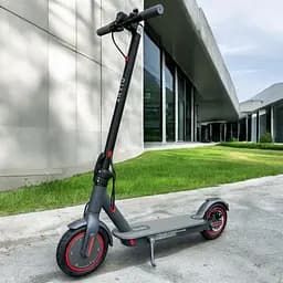 Електросамокат GIANT Move U8 PRO 500W 10.4Ah складаний, чорний (2025) - мініатюра 2