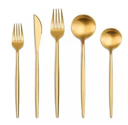 Набор столовых приборов золото из нержавеющей стали 18/10 на 5 предметов.