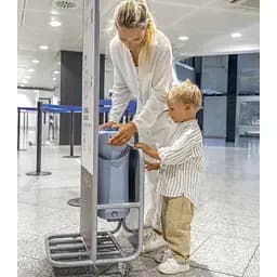 Дитяча валіза-ліжечко для подорожей Stokke JetKids Bedbox Arctic Blue (681302) - мініатюра 13