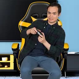 Крісло геймерське Yato Player з підставкою для ніг та масажем Black/Yellow (100015) - мініатюра 9