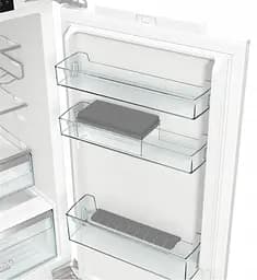 Холодильник Gorenje вбудований з нижн. мороз., 177x69x55см, 2 двері, 252 (76) л, А +, NF +, Зона св-ті, Диспл, Wi-Fi, Білі - мініатюра 6