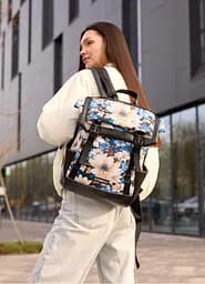 Жіночий рюкзак Sambag Aura чорний з принтом "blue flowers" 39 х 29 х 13 см (24551722)