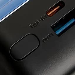 Універсальна мобільна батарея Rivacase Rivapower 30000mAh Black (VA1080) - мініатюра 10