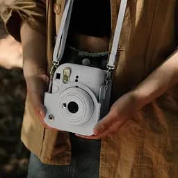 Подарунковий набір камера Fujifilm Instax Mini 12, Фотопапір 100 шт, Чохол, Фотоальбом на 64 фото Білий - мініатюра 8
