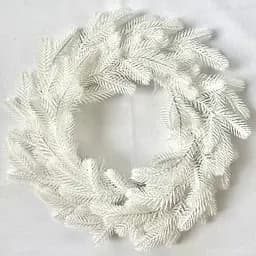 Вінок новорічний різдвяний Hvoya Traditional з литої хвої білий 40 см