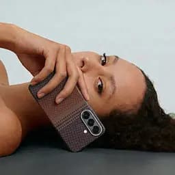 Защитный чехол для Samsung Galaxy S26 5G, BlackIcon Kevlar MagCase, кевларовый, разноцветный, панель, накладка с поддержкой MagSafe, противоударный, защита всего корпуса, усиленные углы, совместим с беспроводной зарядкой, ArmorStandart (ARM90156) - мініатюра 9