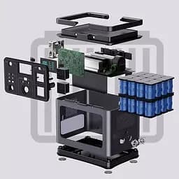 Портативна зарядна станція Yoobao EN700P (700 W) Power Station 192000mAh - мініатюра 3
