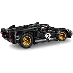Конструктор LEGO Technic Автомобіль для перегонів Ford GT40 MKII 1966 року 793 деталі (42223) - мініатюра 5