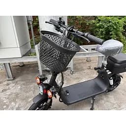 Електросамокат із сидінням 14" Giant U12 Max (800W, 48V, 15Ah) з кофром-багажником Чорний - мініатюра 4