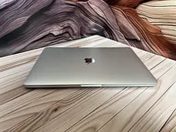 Ноутбук Apple MacBook Pro 13" 2020 i7-1068NG7/32/512 (C02F80E5ML87) Б/в - мініатюра 8