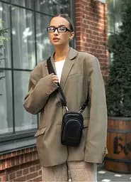 Женская кожаная сумка Sambag Modena для телефона черная 19 х 11 х 3 см (96093101)