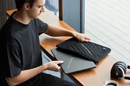 Ноутбук ASUS ASUS ROG Zephyrus G16 GU605MY-QR041X 16' 2.5K OLED, Intel Ultra 9 185H, 32GB, F2TB, NVD4090-16, Win11P, Сірий (90NR0IQ5-M001R0) - мініатюра 2