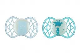 Силиконовая симметричная пустышка Nuvita Air55 Explorer Мишка и Жираф, светится в темноте, 0+ мес., 2 шт. (NV7067GM)