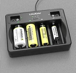 Зарядний пристрій LiitoKala Lii-D4 для акумуляторів АА, ААА, 18650, 21700, 26650, 32700 Li-ion, Ni-MH, Ni-Cd, Крона 9В (19419) - мініатюра 6