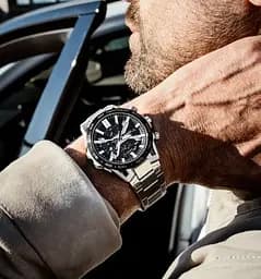 Годинник Casio EQB-2000DB-1AER