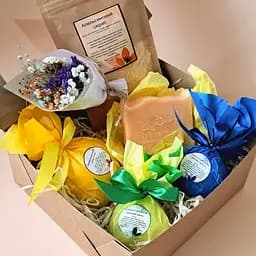 Набор Svich Shop Весенний Relax Восстановление и удовольствие 530 г