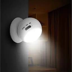 Светильник настенный LED SmartLight ML-03, с датчиком движения, аккумуляторный, белый, 3 Вт, 9×7.5×7.5 см