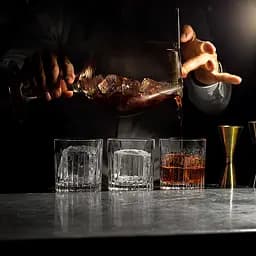 Набір: настоянка гірка Campari 25% 1.4 л (0.7 л х 2 шт.) - мініатюра 7