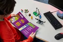 Конструктор LEGO Fortnite Табір Peely та Sparkplug 250 деталей (77075) - мініатюра 14