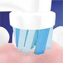 Електрична зубна щітка Oral-B Pro Kids Frozen з футляром - мініатюра 6