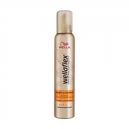 Мусс для волос Wellaflex Кудри и локоны Сильной фиксации, 200 мл