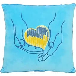 Подушка Tigres Серце в долонях 33х33 см (ПД-0442)