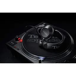 DJ вініловий програвач Technics SL-1210MK7EE Black - мініатюра 4