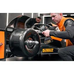 Набір DeWalt McLaren F1 TEAM LIMITED EDITION 18В XR дриль-шурупокрут DCD85 шурупокрут акумуляторний DCF85 акб 2х5А·год ЗП кейс 6.5кг - мініатюра 3