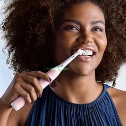 Зубна електрощітка Braun Oral-B iO Series 3 iOG3.1A6.0 Blush Pink - мініатюра 6
