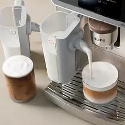 Кавомашина Philips Series 8000 Cafe Aromis 1.9 л сріблястий (EP8757/20) - мініатюра 4