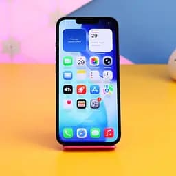 Смартфон Apple iPhone 13 256GB Midnight (MLQ63) Б/У