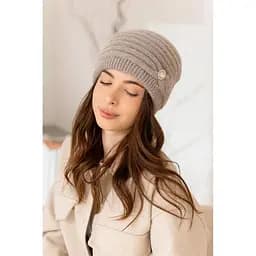 Женская зимняя шапка Валенсия из ангоры 80% с двойной вязкой с брошкой Светло коричневый