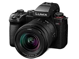 Беззеркальный фотоаппарат Panasonic Lumix S DC-S5 II kit S (20-60mm) (DC-S5M2KEE)