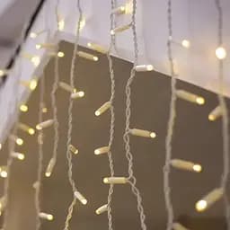 Наружная новогодняя гирлянда бахрома (белая проволока) Xmas W-2 10x0.6 м 200 LED Теплый белый