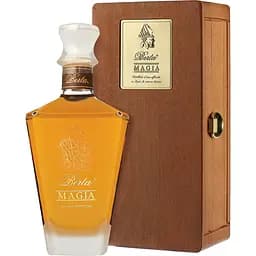 Граппа Distillerie Berta Magia, 43%, в подарочной упаковке, 0,7 л