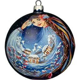 Ялинкова прикраса Різдвяні історії Дівчина-Зима куля скло (4820001154658)