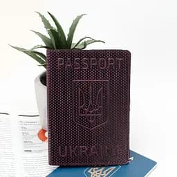 Подарунковий набір №35: обкладинка на паспорт "Герб" + обкладинка на паспорт "Карта" (бордовий) - мініатюра 2