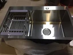 Мийка кухонна Kraft Handmade HS7848 AR права + кошик 780х480х230х3 мм 30412 - мініатюра 2
