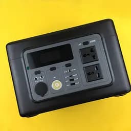 Портативна електростанція XO PSA-700W Energy storage power 192000mAh