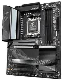 Материнська плата Gigabyte X670 AORUS ELITE AX (X670 AORUS ELITE AX 1.2) (Socket AM5, AMD X670, ATX) Б/в - мініатюра 2