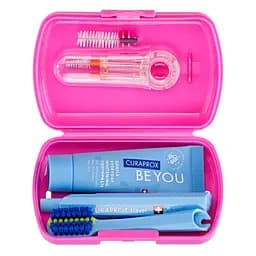Дорожный набор по уходу за брекетами Curaprox Travel Set Ortho Pink: Раскладная щетка CS5460 + Зубная паста Be You 10 мл + Ершики + Тревел-кейс