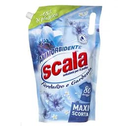 Концентрований кондиціонер-ополіскувач Scala Ammorbidente Fiordalisio&Gardenia дойпак 2 л