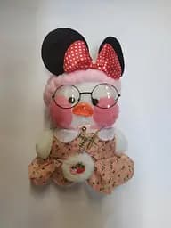 М'яка Качка Lalafanfan Duck в одязі 30см у пов'язці