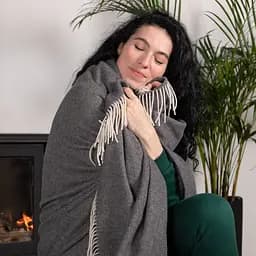 Плед кашеміровий Love You 140x200 см темно-сірий 4446 - мініатюра 3