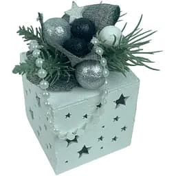 Новорічна підвіска дерев'яна Dashuri Подарунок об'ємна 6x6x7 см, білий 29116601